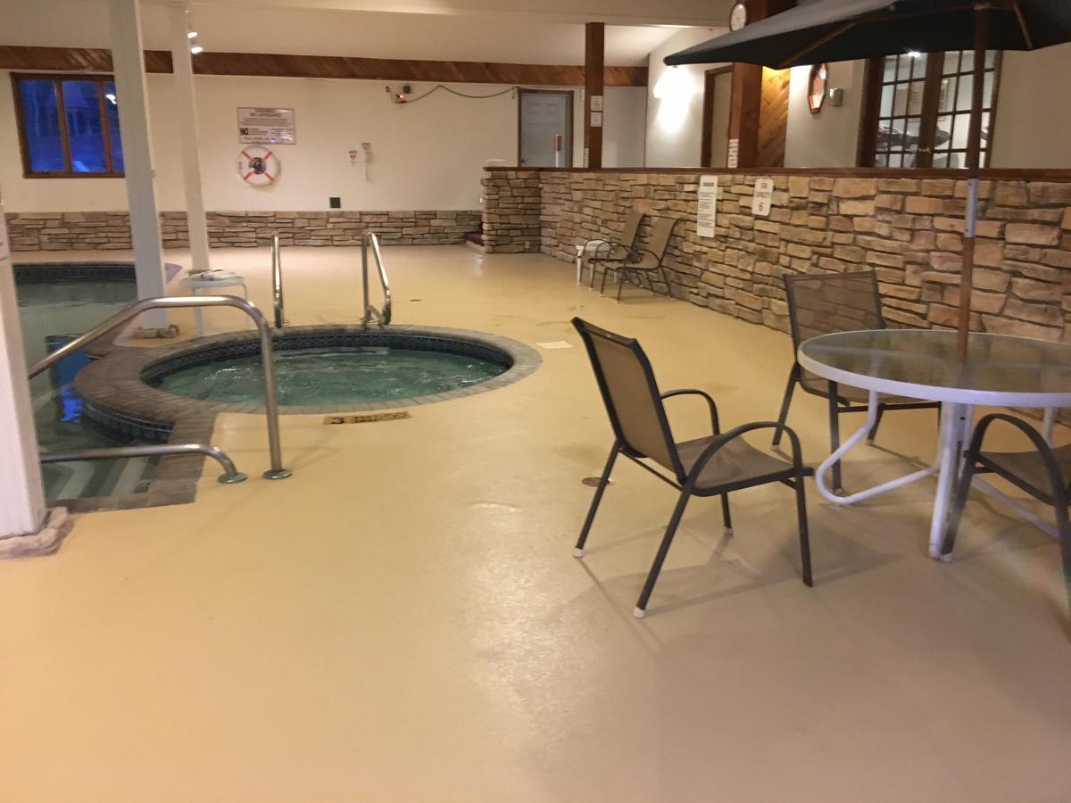 Landmark Motor Inn Glens Falls Exteriér fotografie